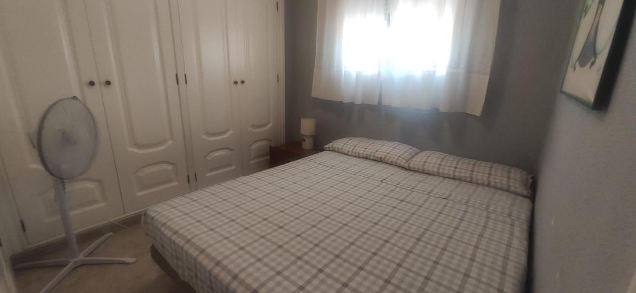 Villa With Private Pool, Bbq, Fitness Center & Sauna San Vicente Raspeig Exteriör bild