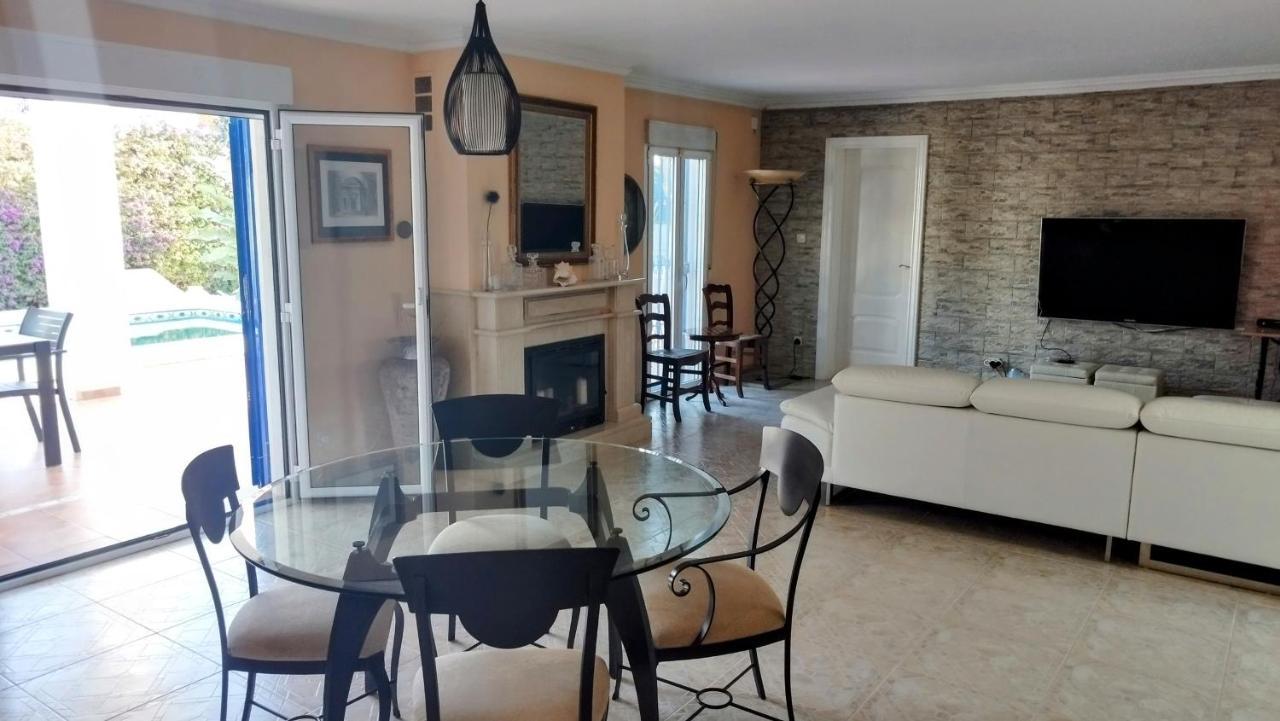 Villa With Private Pool, Bbq, Fitness Center & Sauna San Vicente Raspeig Exteriör bild
